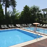 Ambasador Hotel 4*
