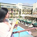 Ambasador Kemer
