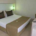 Ambasador Hotel
