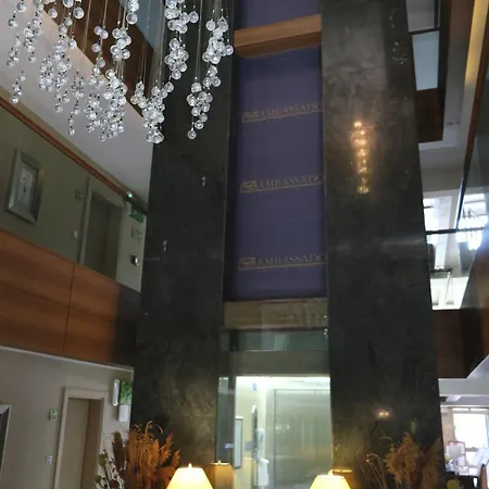 Hotell Ambasador 4*