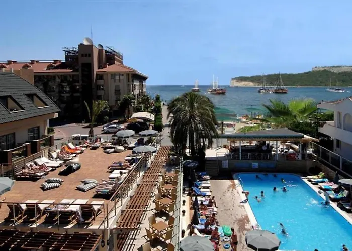 Hotell Ambasador 4*