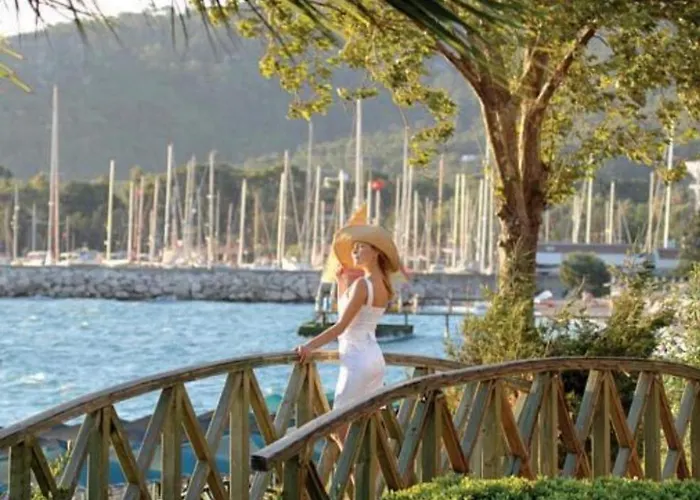 Hotell Ambasador 4*